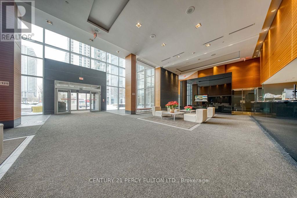 3105 - 125 Village Green Square, Toronto, Ontario  M1S 0G3 - Photo 2 - E13075606