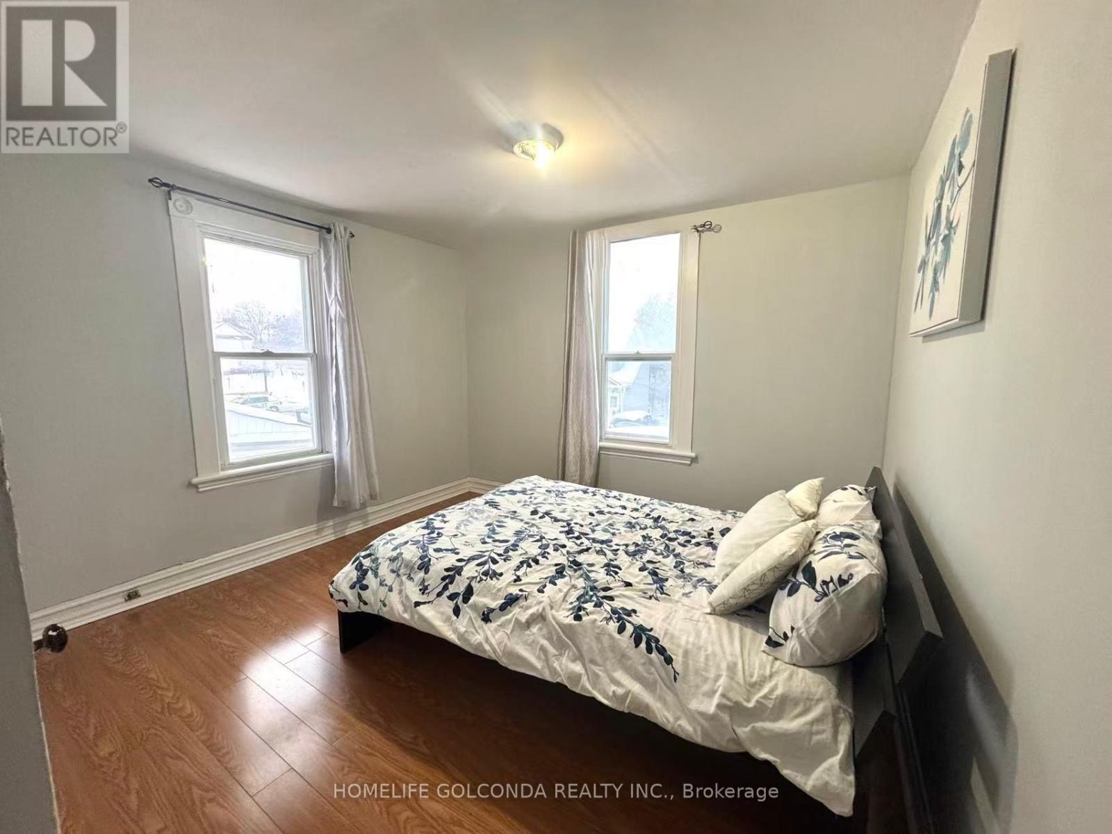 109 Elgin Street, Orillia, Ontario  L3V 1S6 - Photo 11 - S12966876