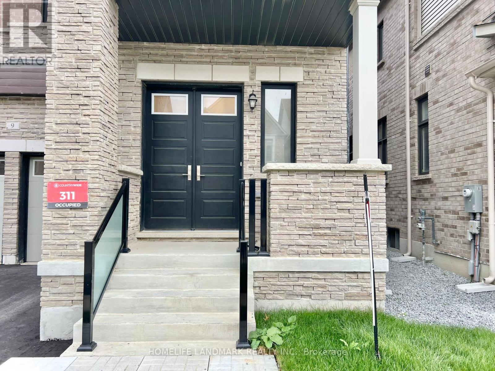 9 Perigo Court, Richmond Hill, Ontario  L4E 1K3 - Photo 3 - N13075618