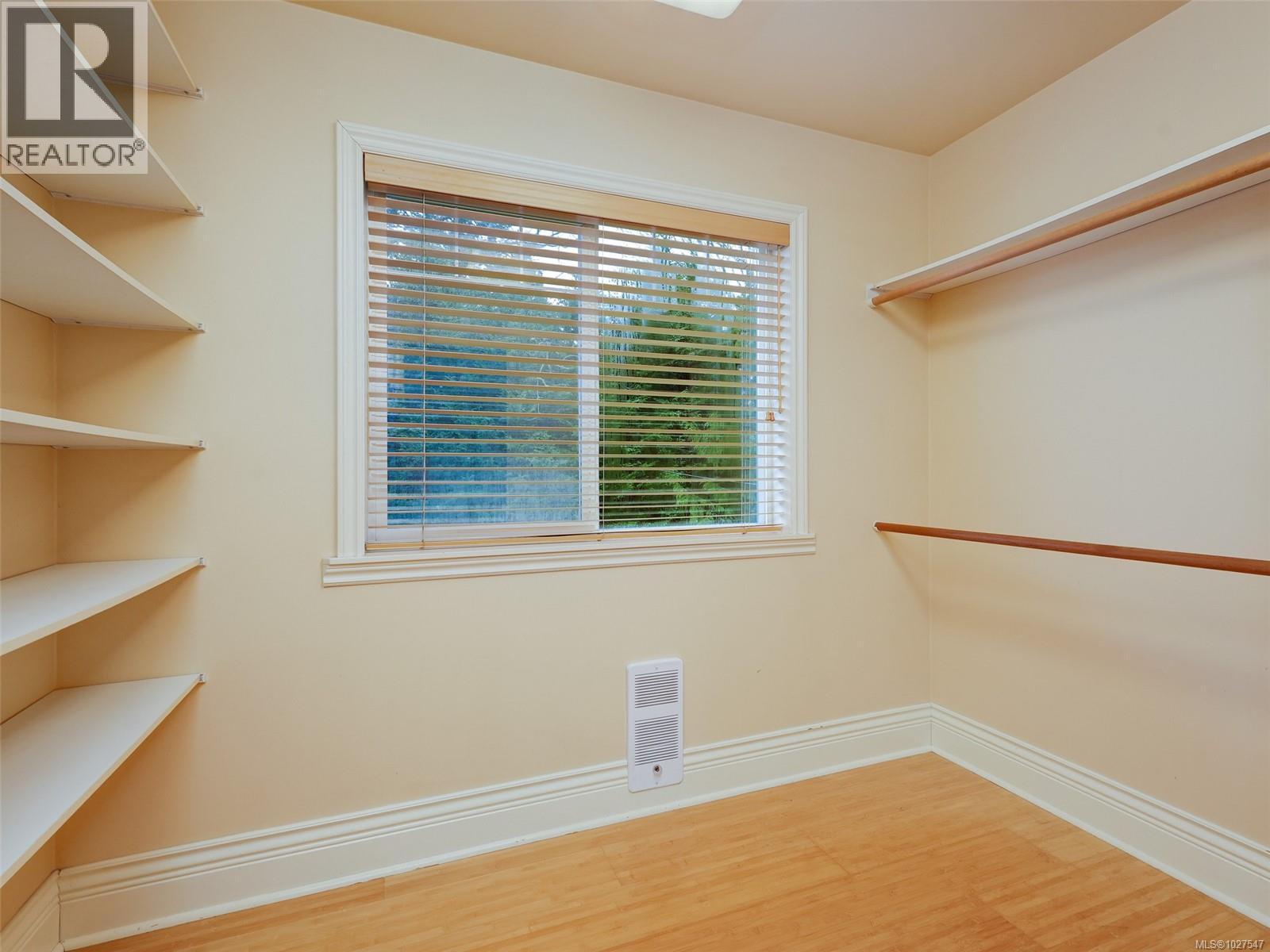 756 Newbury St, Saanich, British Columbia  V9A 2C1 - Photo 27 - 1027547