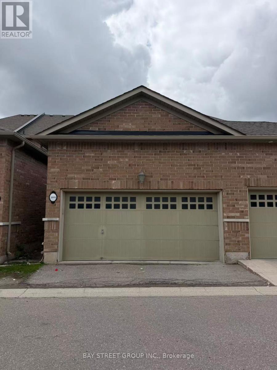 3099 Neyagawa Boulevard, Oakville, Ontario  L6M 4L7 - Photo 2 - W13075580