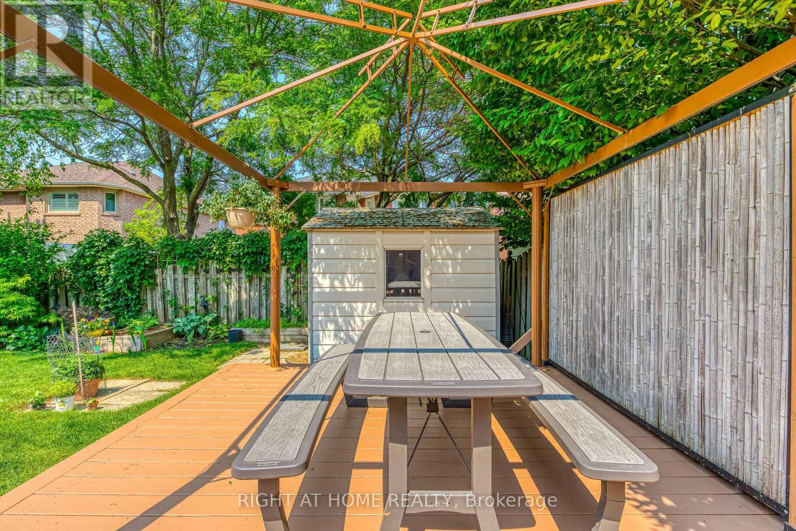1092 Old Oak Drive, Oakville, Ontario  L6M 3K4 - Photo 36 - W13075584