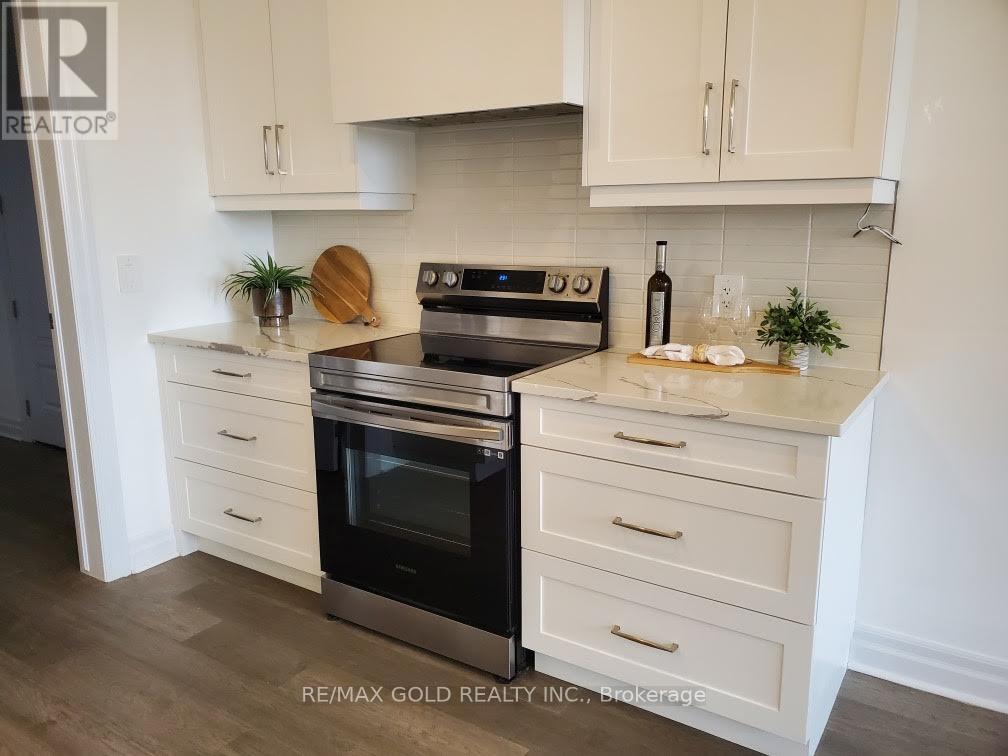 7507 Splendour Drive, Niagara Falls, Ontario  L2H 2Y6 - Photo 5 - X13075570
