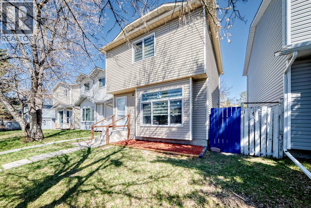 77 Martinbrook Road NE, Calgary, Alberta  T3J 3E1 - Photo 3 - A2307425