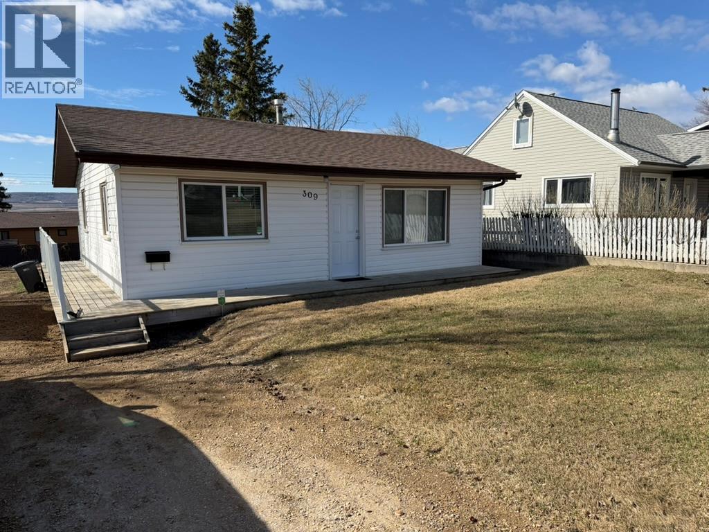309 100A Avenue, Dawson Creek, British Columbia