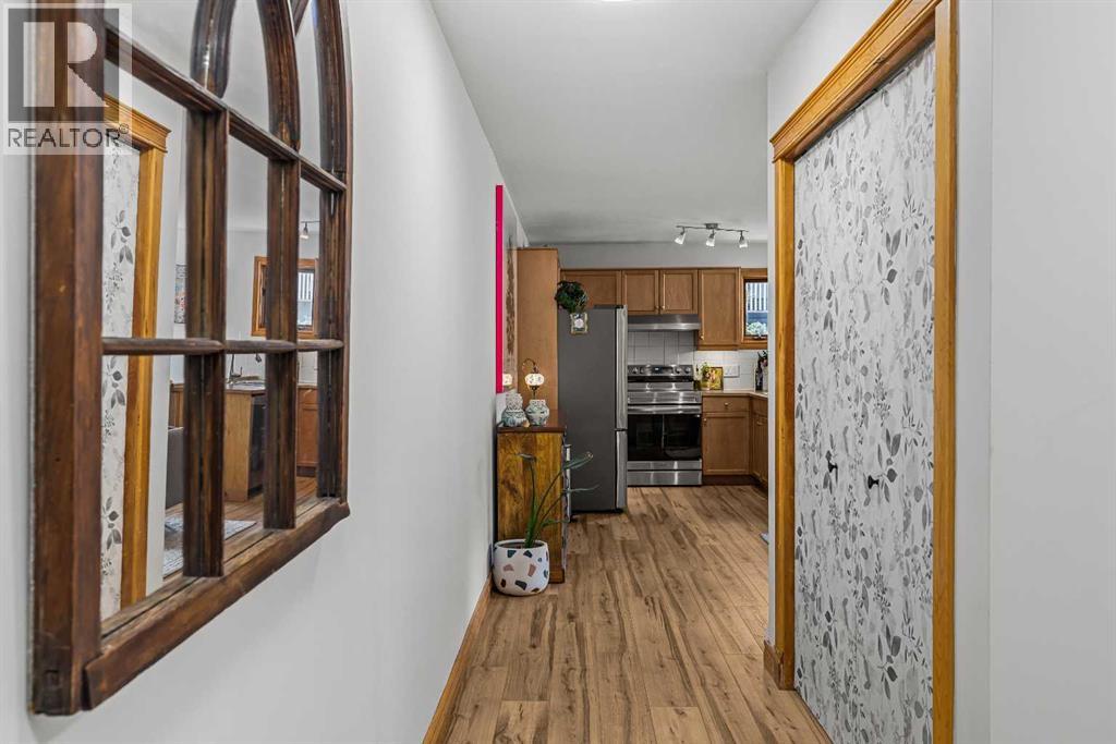207, 404 Marten Street, Banff, Alberta  T1L 1A5 - Photo 6 - A2304681