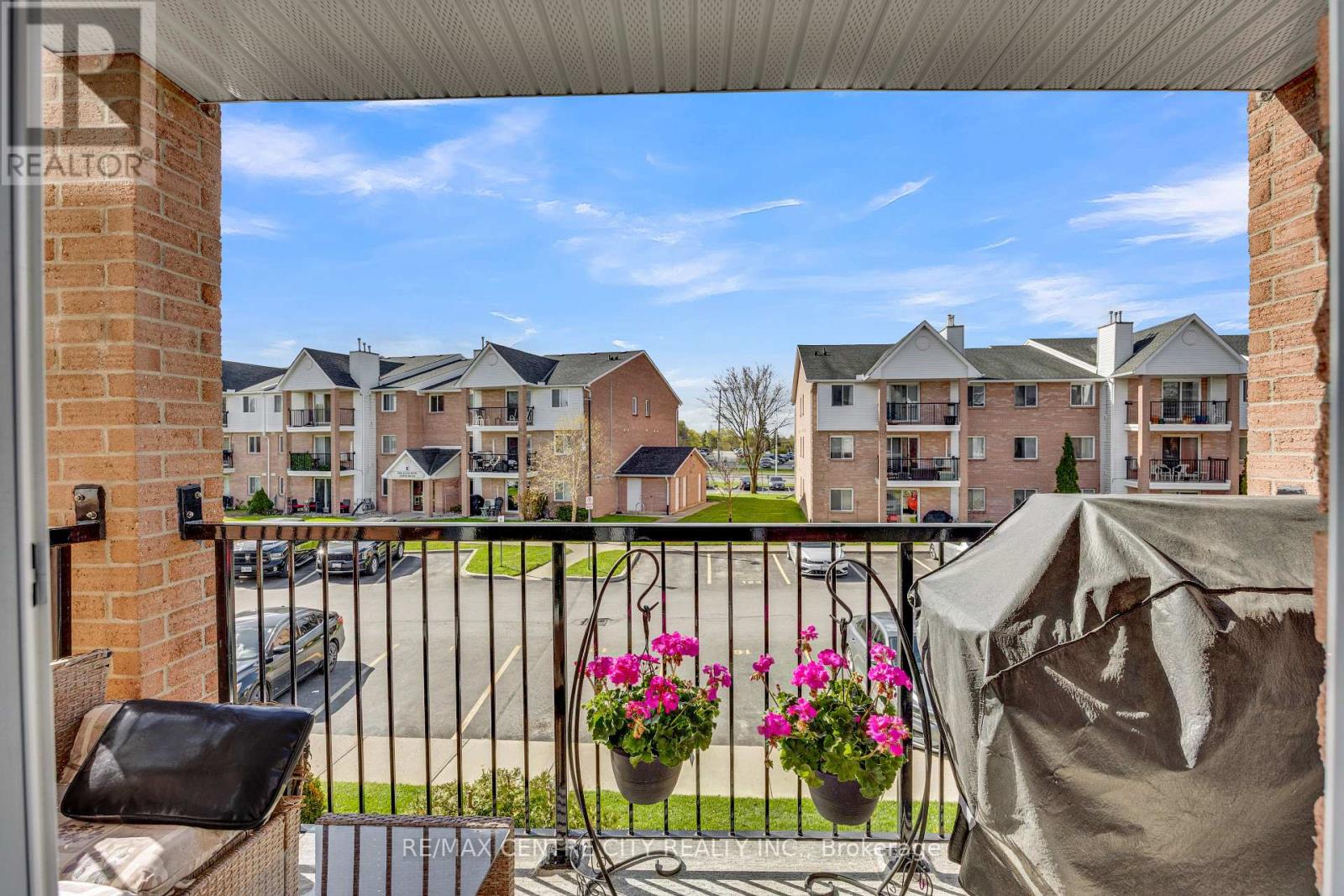 9 - 1096 Jalna Boulevard, London South, Ontario  N6E 3B8 - Photo 34 - X13075628