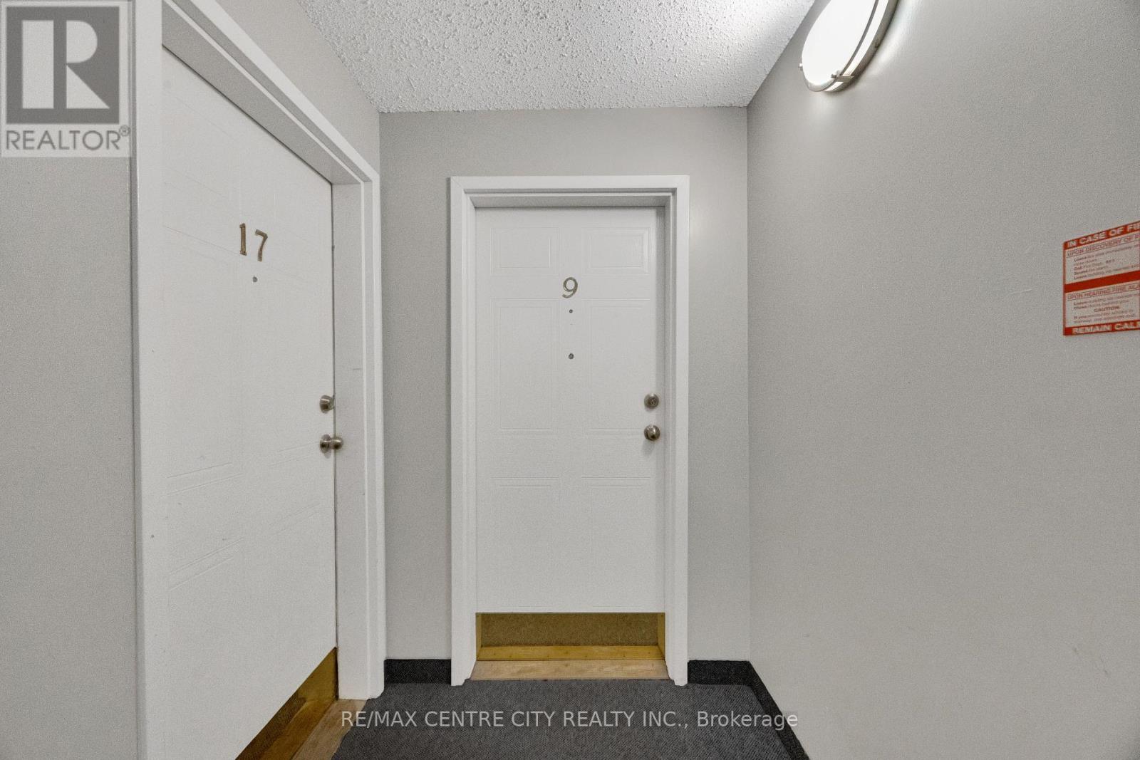 9 - 1096 Jalna Boulevard, London South, Ontario  N6E 3B8 - Photo 4 - X13075628