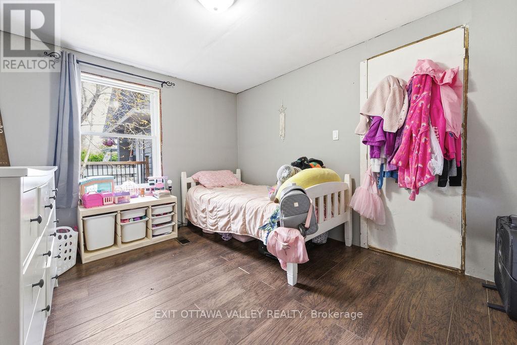 528 Almira Street, Pembroke, Ontario  K8A 3Z9 - Photo 15 - X13075638