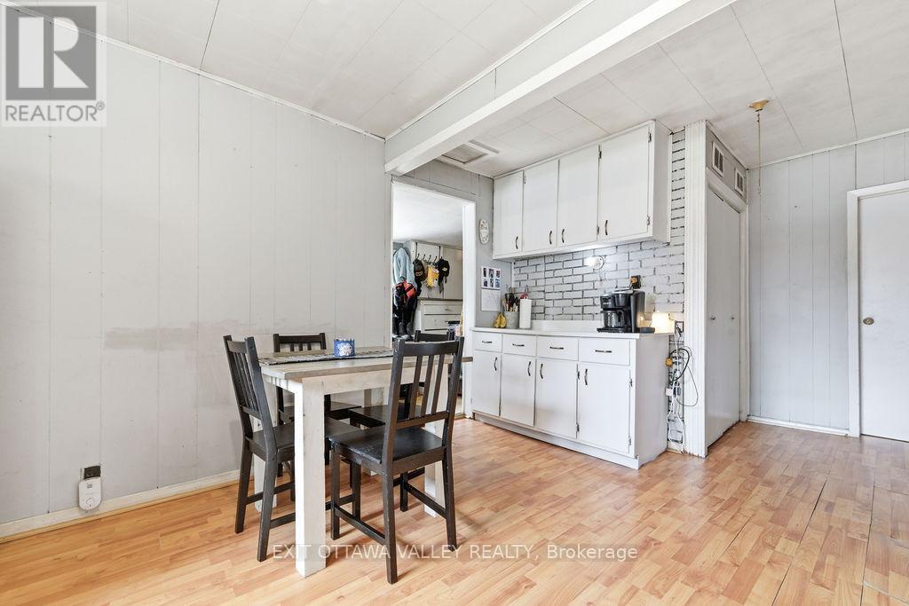 528 Almira Street, Pembroke, Ontario  K8A 3Z9 - Photo 24 - X13075638