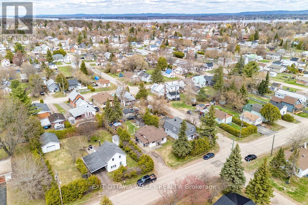 528 Almira Street, Pembroke, Ontario  K8A 3Z9 - Photo 29 - X13075638