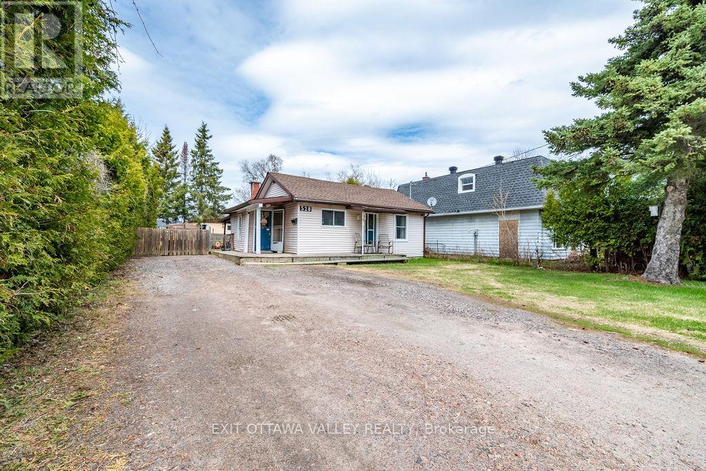 528 Almira Street, Pembroke, Ontario  K8A 3Z9 - Photo 38 - X13075638