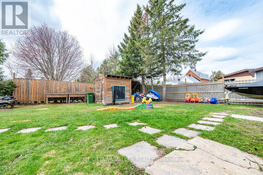 528 Almira Street, Pembroke, Ontario  K8A 3Z9 - Photo 40 - X13075638