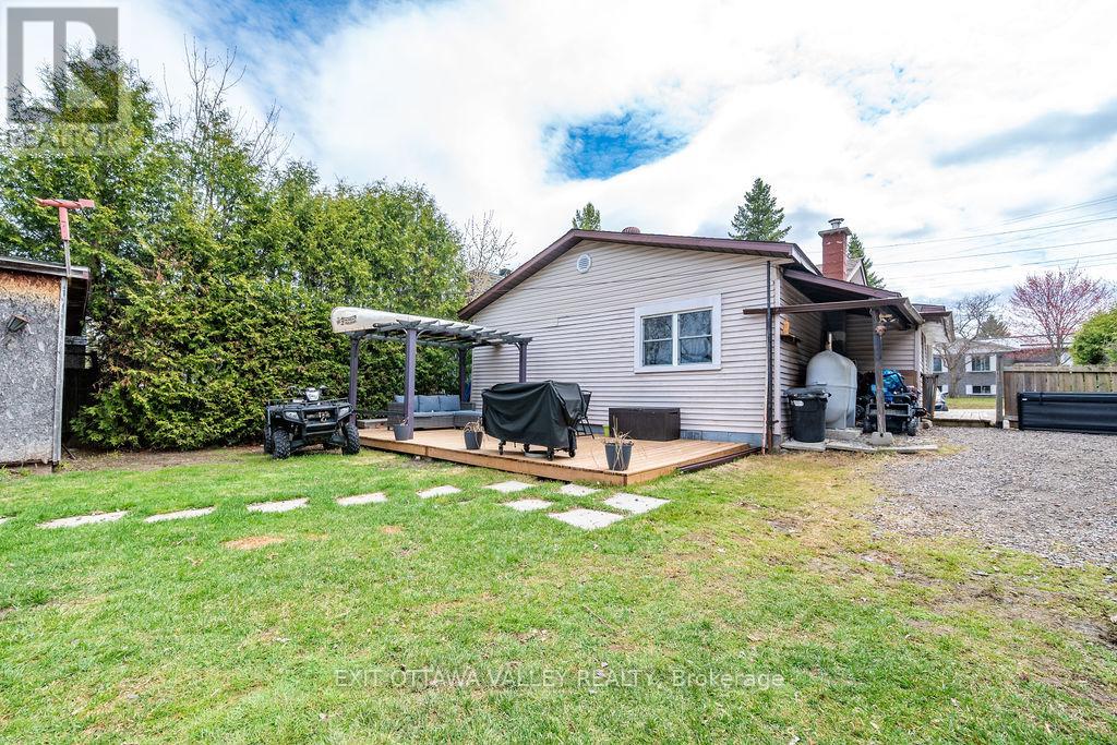 528 Almira Street, Pembroke, Ontario  K8A 3Z9 - Photo 46 - X13075638