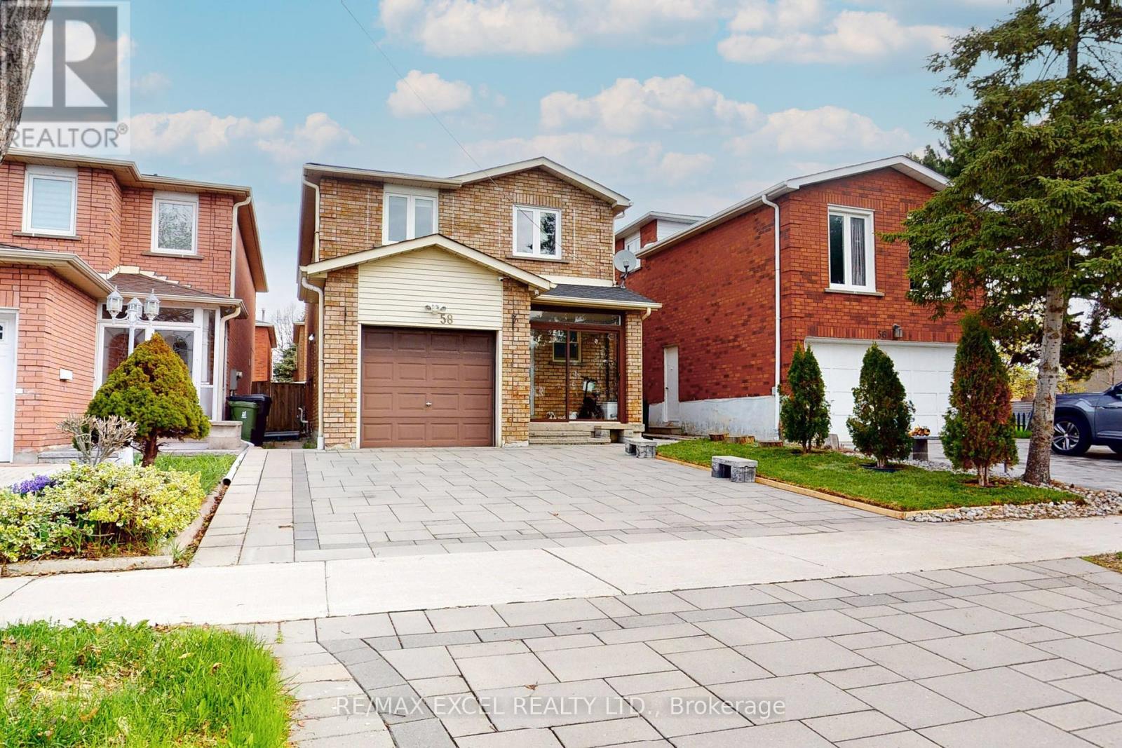 58 Alanbull Square, Toronto, Ontario  M1V 4M1 - Photo 2 - E13059512