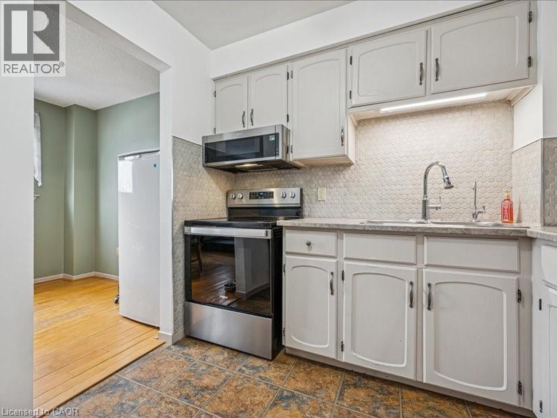 51 Paulander Drive Unit# 31, Kitchener, Ontario  N2M 5E5 - Photo 10 - 40808400