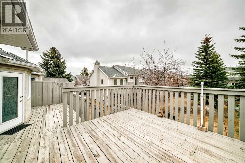 19 Sunlake Gardens Se, Calgary, Alberta  T2X 3G4 - Photo 24 - A2300691