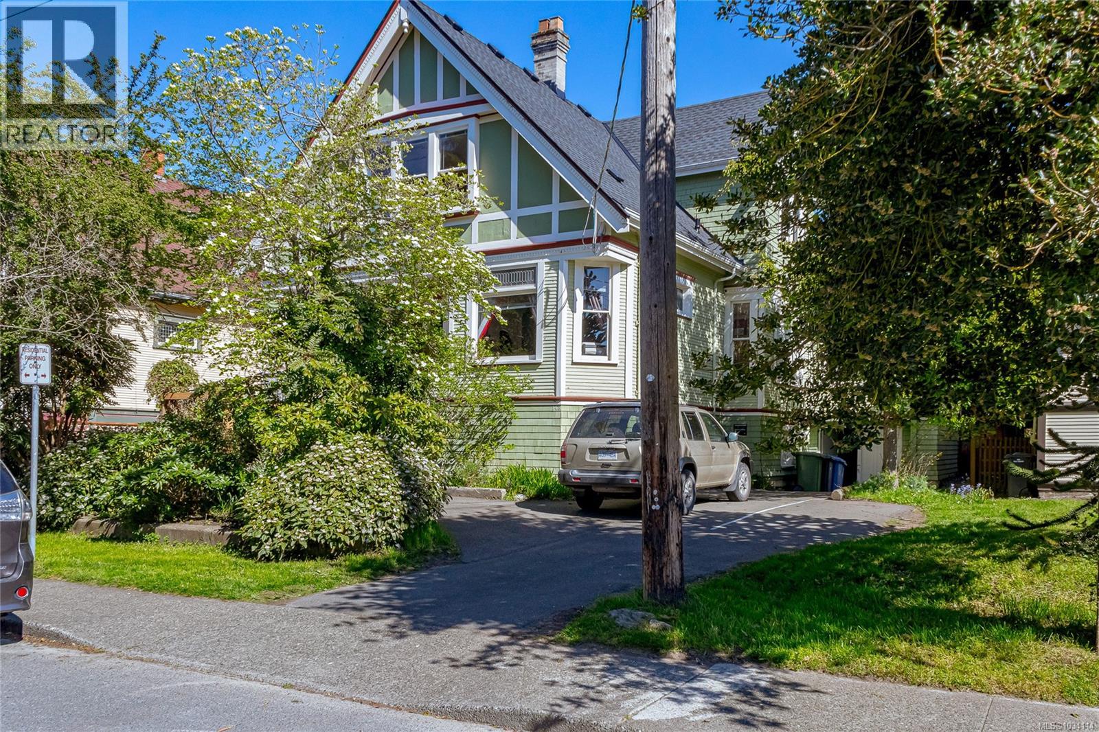 143 Government St, Victoria, British Columbia