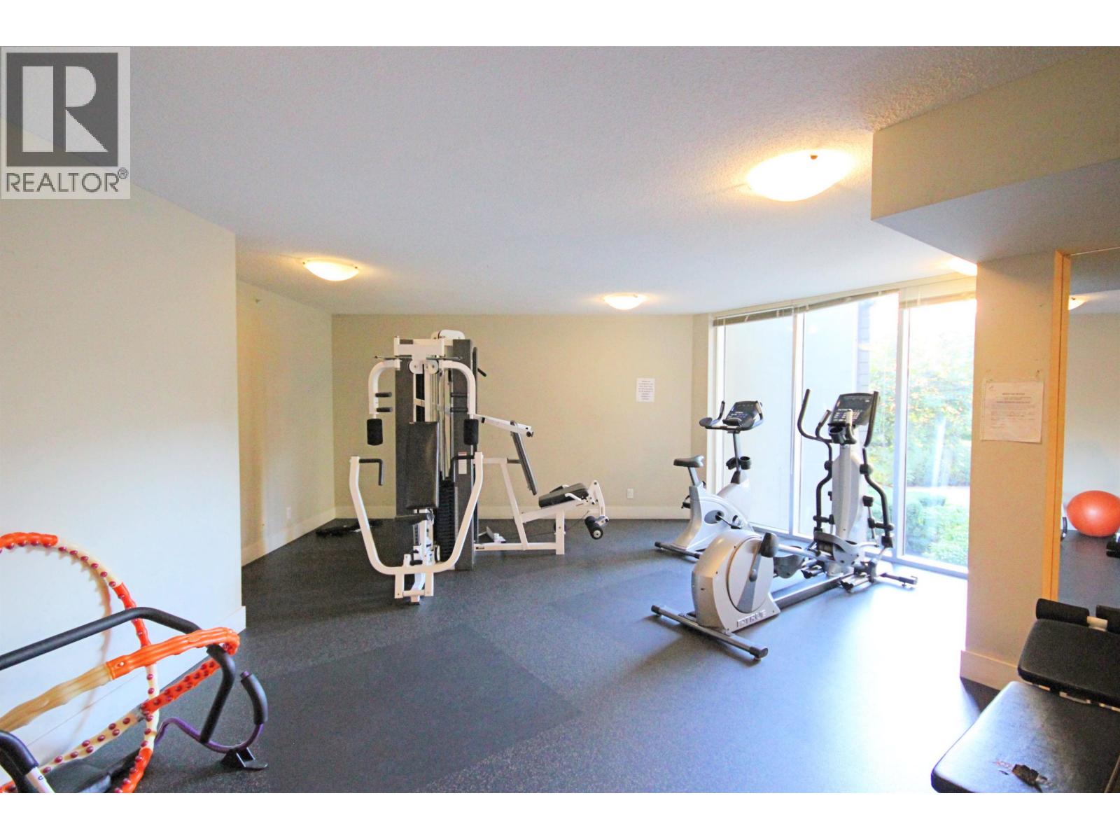 810 3663 Crowley Drive, Vancouver, British Columbia  V5R 6H4 - Photo 16 - R3118389