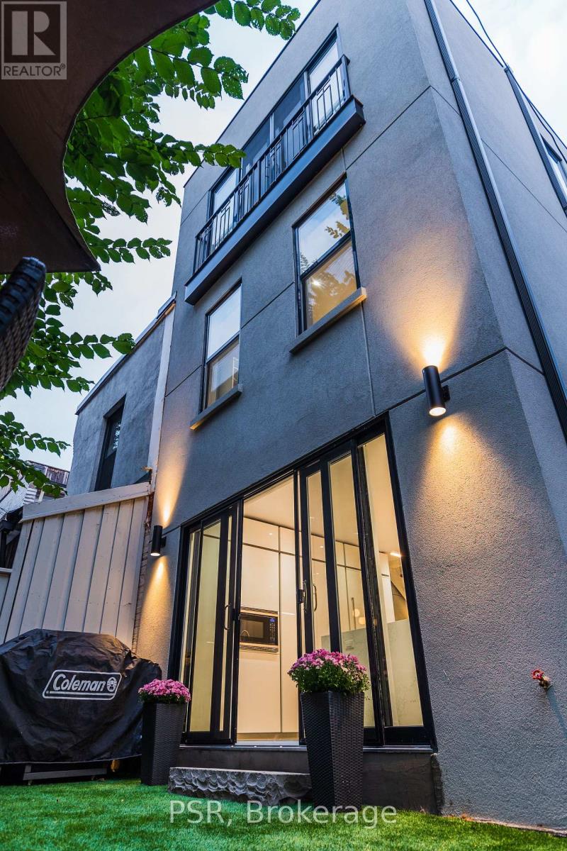 10 Bishop Street, Toronto, Ontario  M5R 1N2 - Photo 23 - C13075660