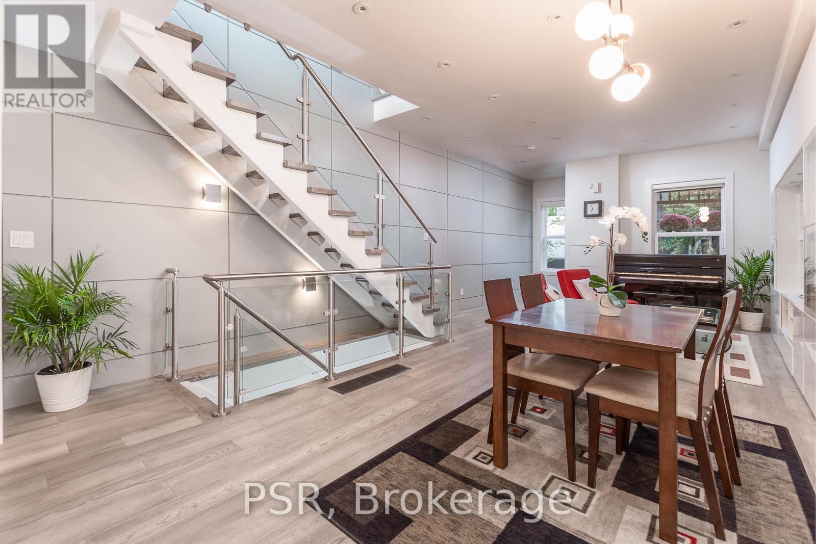 10 Bishop Street, Toronto, Ontario  M5R 1N2 - Photo 7 - C13075660