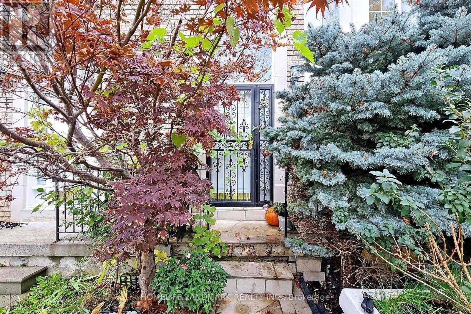Upper - 183 Shirley Drive, Richmond Hill (Rouge Woods), Ontario  L4S 1T3 - Photo 2 - N13075654