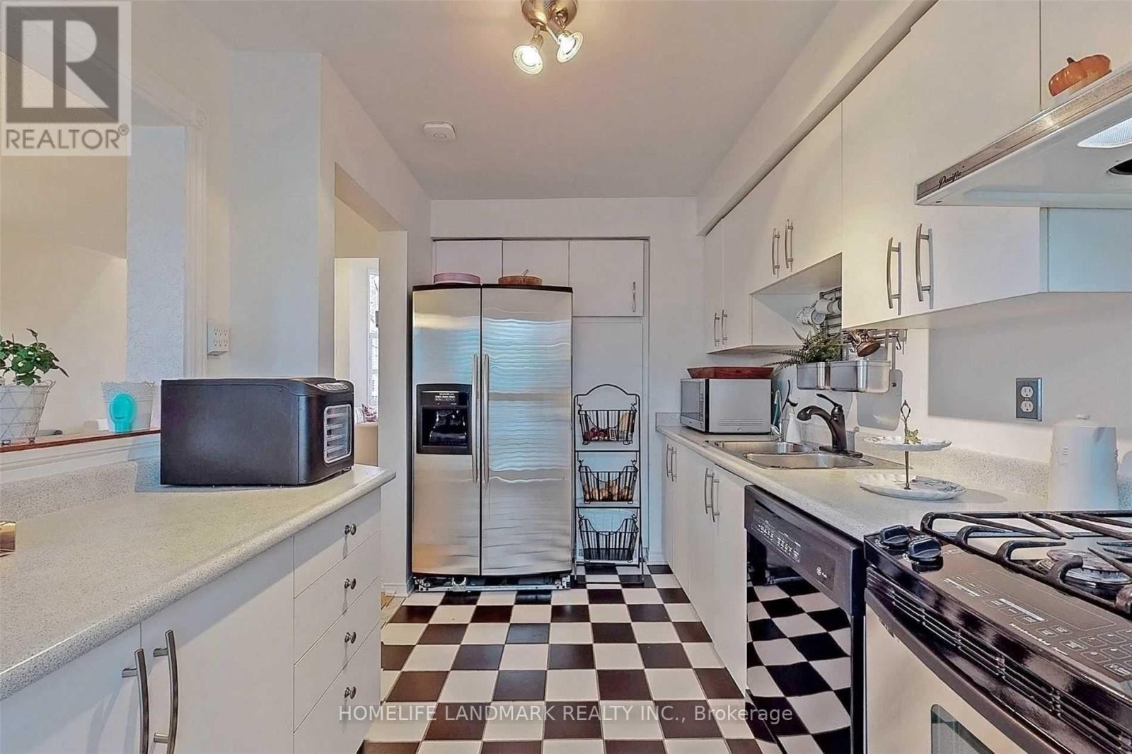 Upper - 183 Shirley Drive, Richmond Hill (Rouge Woods), Ontario  L4S 1T3 - Photo 5 - N13075654