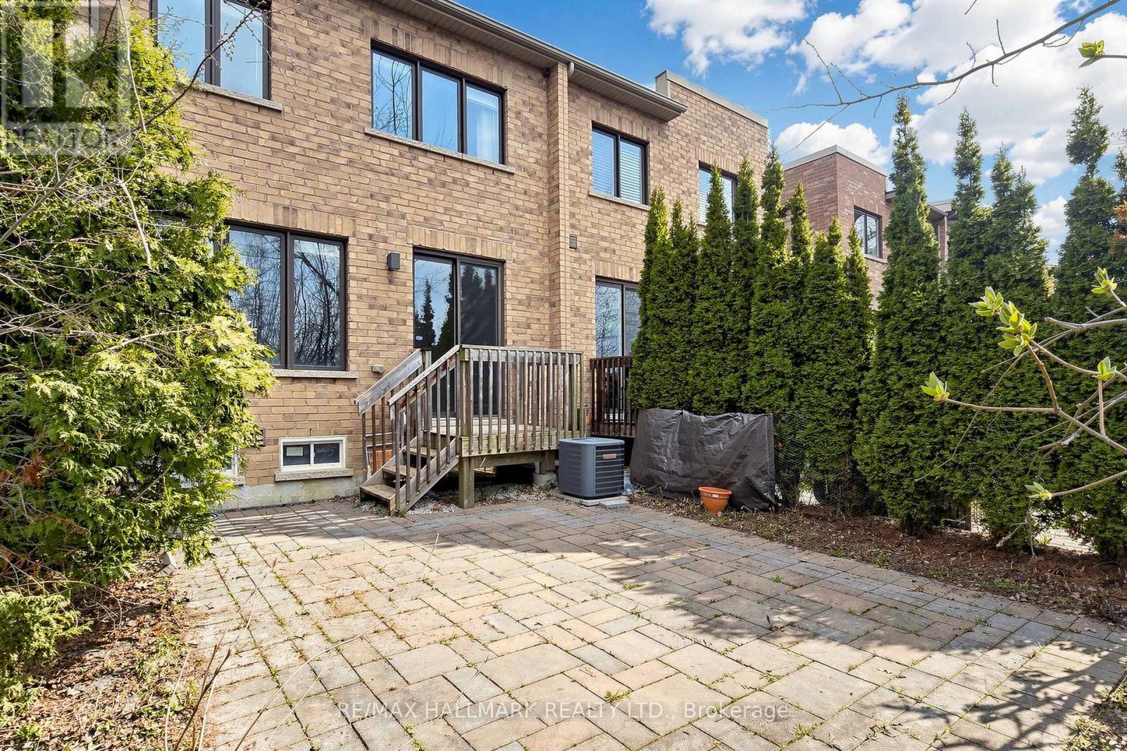 87 Dariole Drive, Richmond Hill, Ontario  L4E 0Z4 - Photo 40 - N13075656