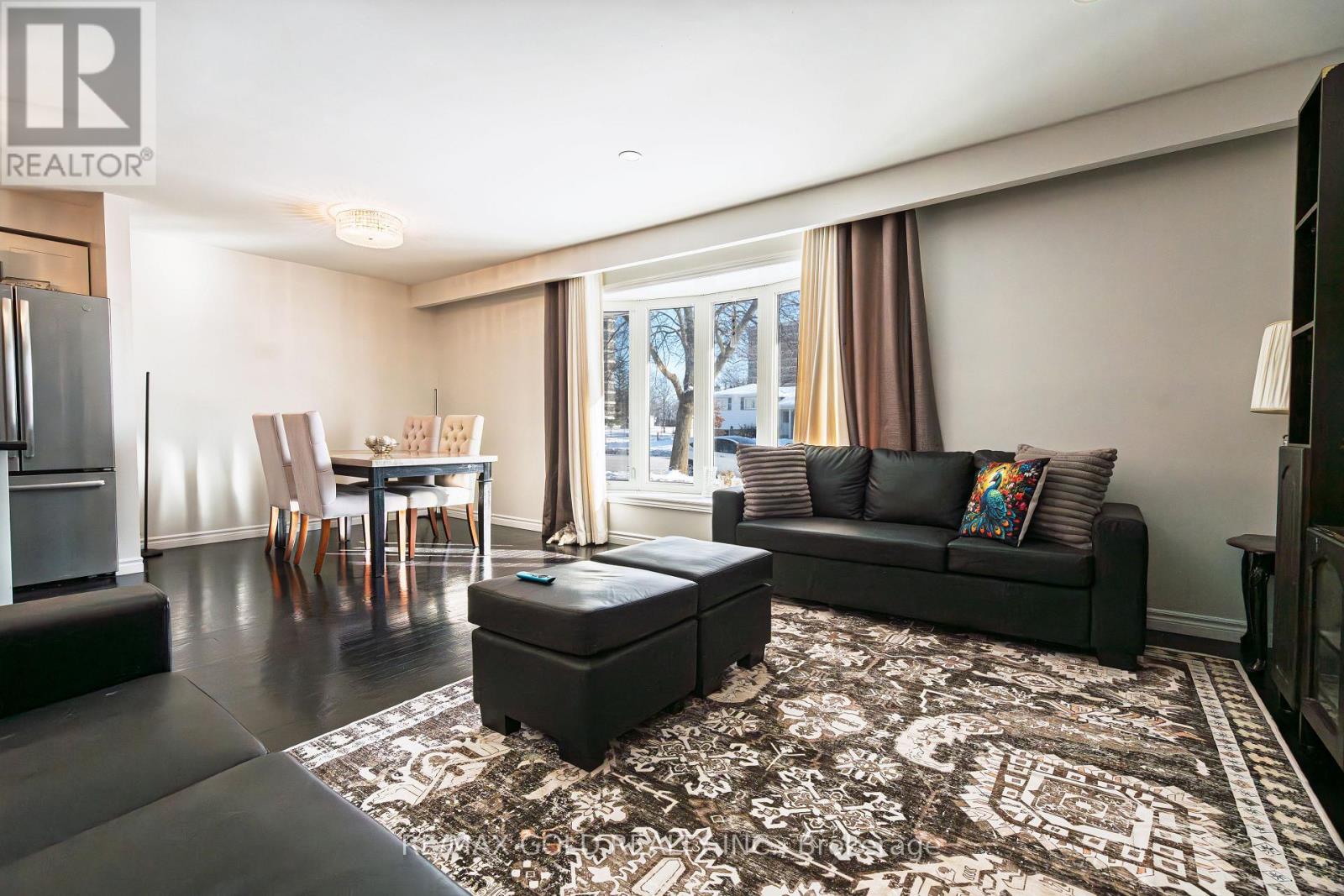 46 Elgin Drive, Brampton, Ontario  L6Y 1A8 - Photo 5 - W13075636