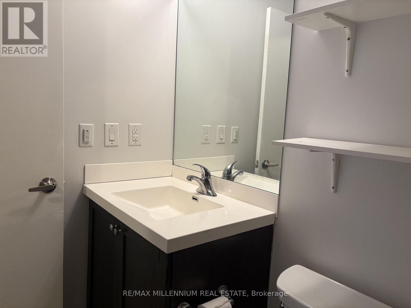 3091 Dufferin Street, Toronto, Ontario  M6A 0C4 - Photo 10 - W13075648