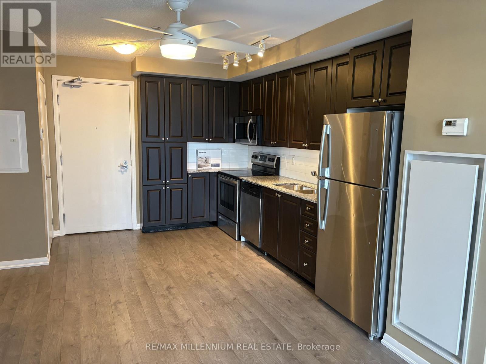 3091 Dufferin Street, Toronto, Ontario  M6A 0C4 - Photo 15 - W13075648