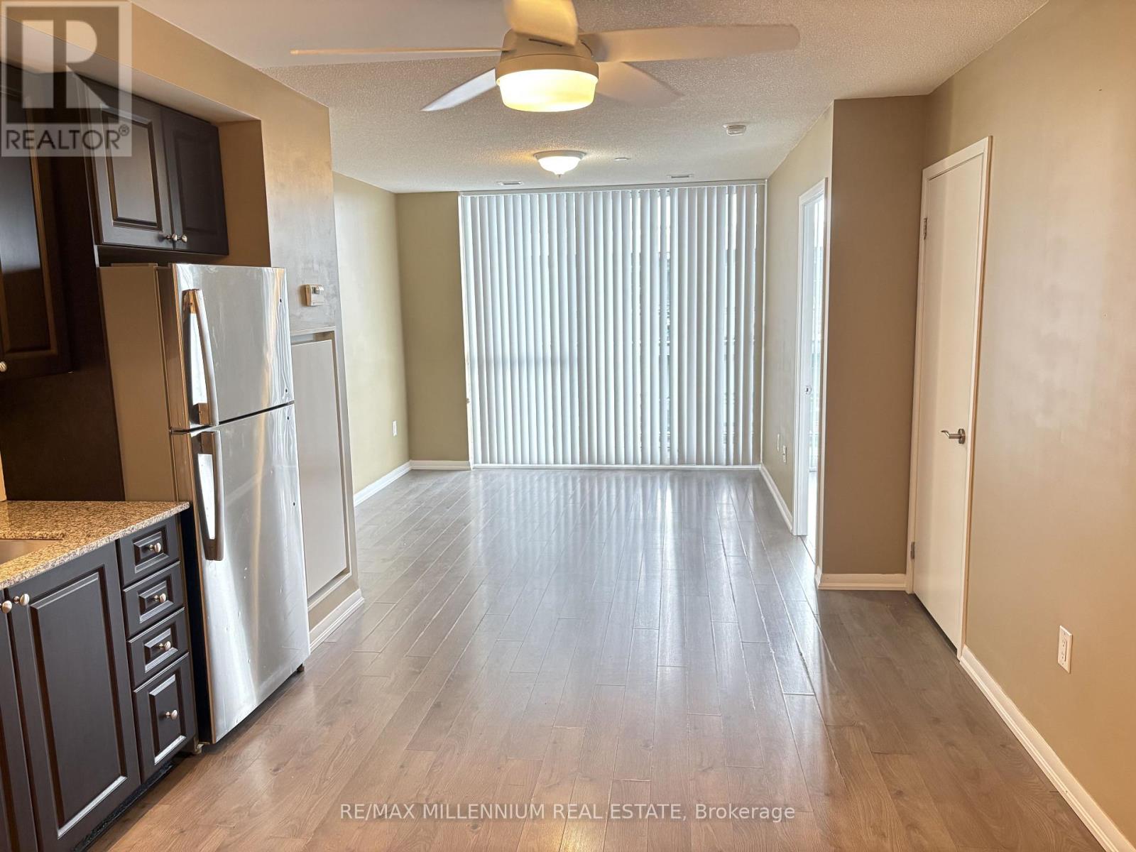 3091 Dufferin Street, Toronto, Ontario  M6A 0C4 - Photo 4 - W13075648