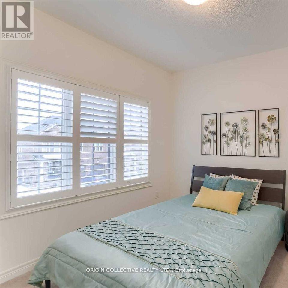 15 Germain Circle, Brampton, Ontario  L6X 5K2 - Photo 6 - W13075650