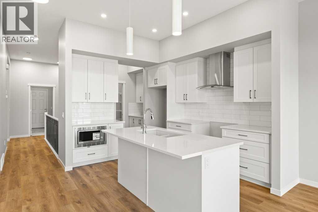 108 Monterey Bay SE, High River, Alberta  T1V 0K3 - Photo 3 - A2247765