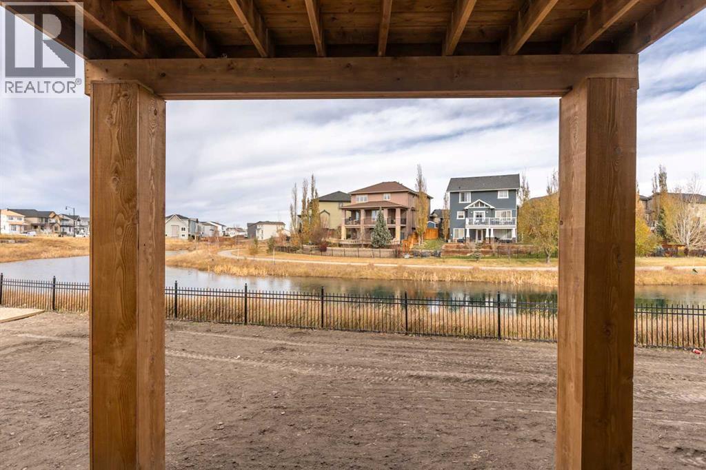 106 Monterey Bay SE, High River, Alberta  T1V 0K3 - Photo 35 - A2267748