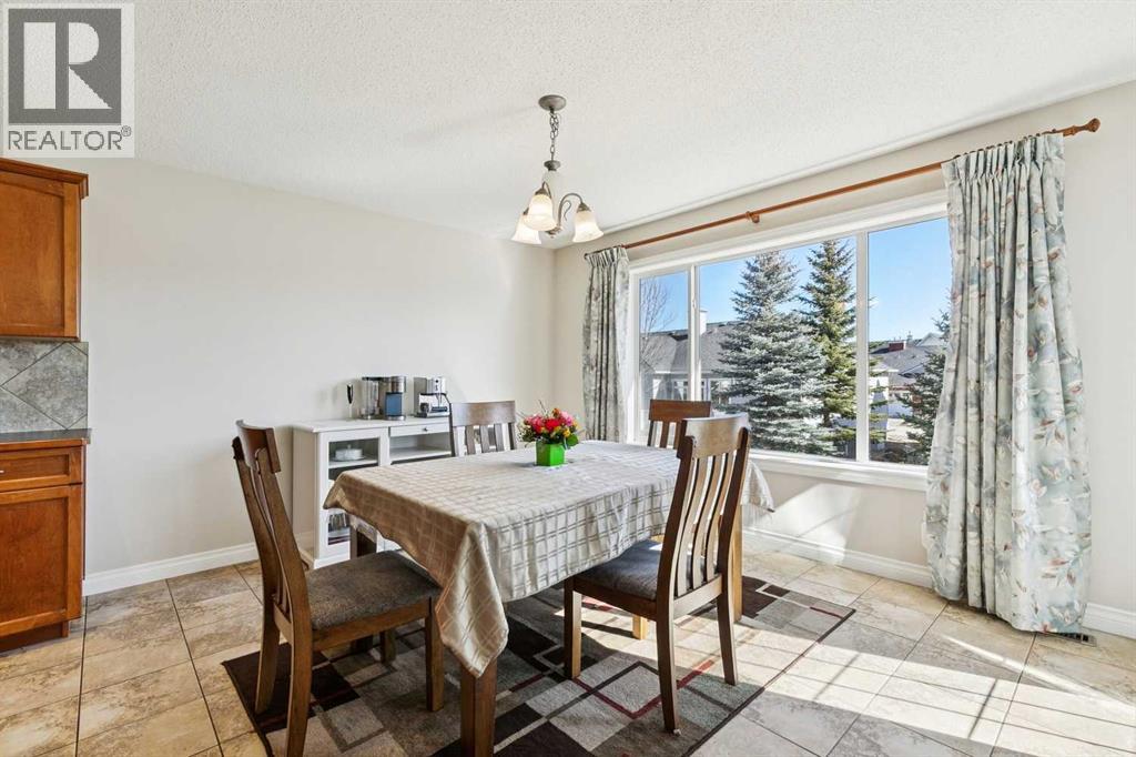 63 Westmount Circle, Okotoks, Alberta  T1S 0B7 - Photo 16 - A2302126