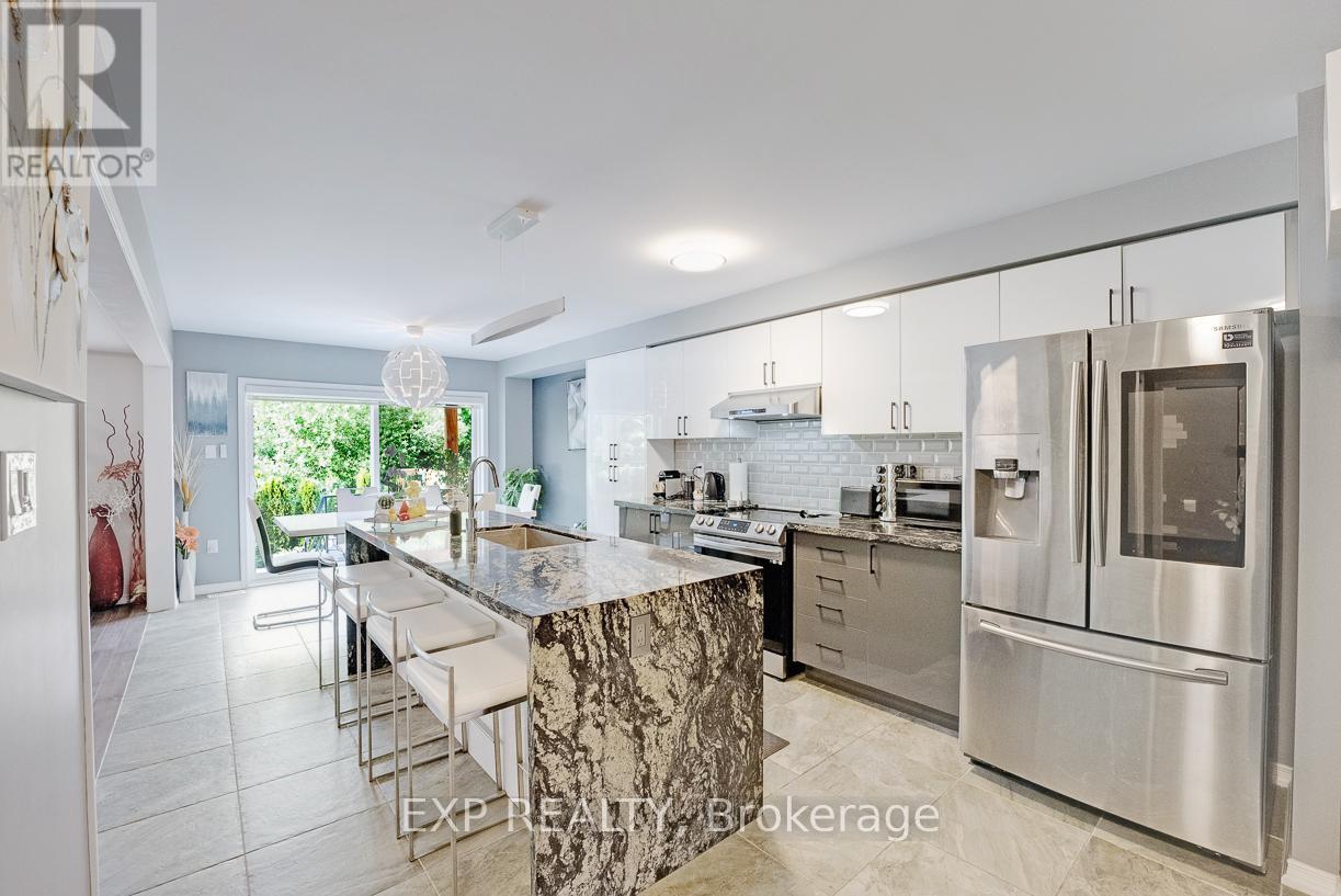 7737 Hackberry Trail, Niagara Falls, Ontario  L2H 3R5 - Photo 4 - X13075700