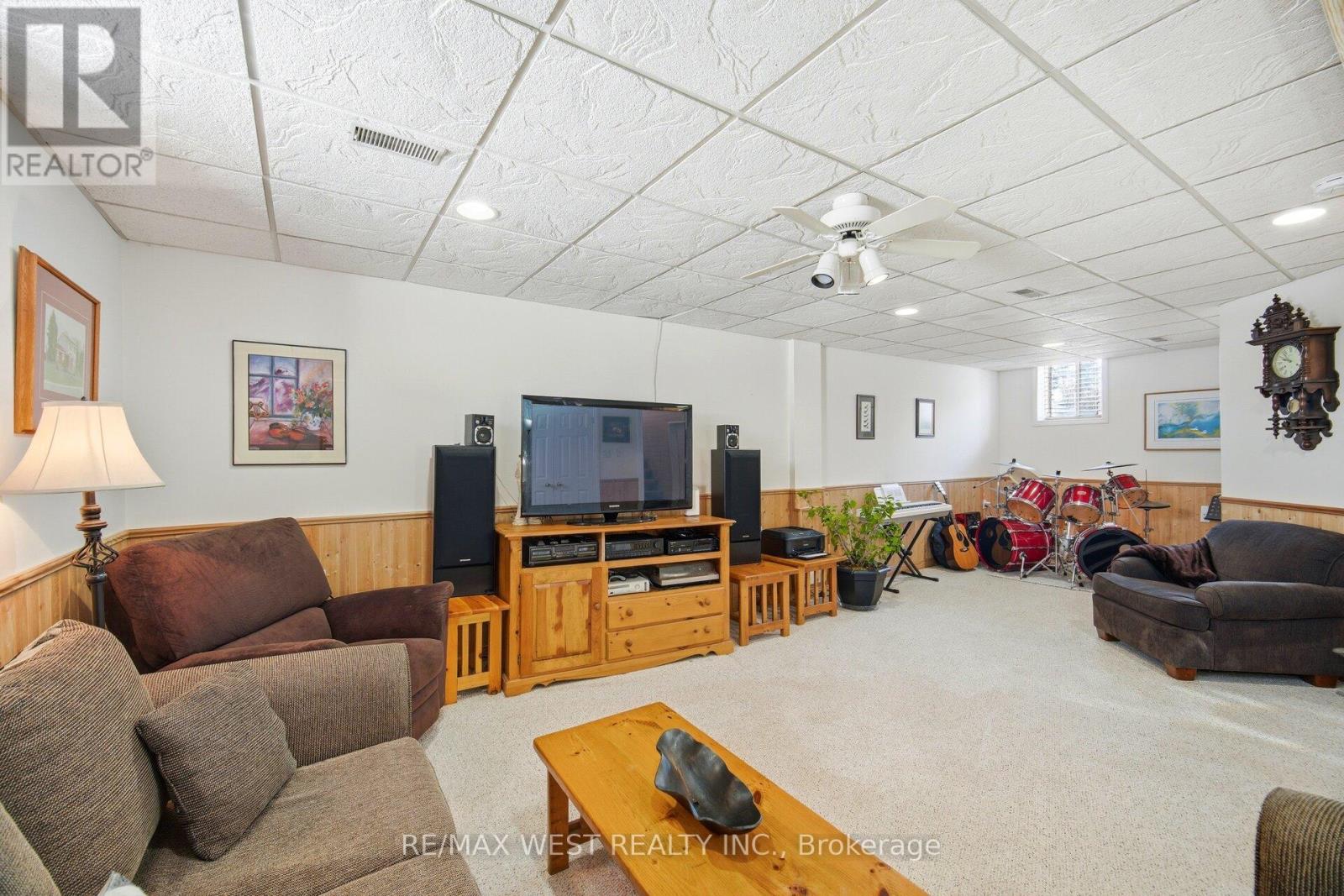 924 Vicrol Drive, Innisfil, Ontario  L9S 1V4 - Photo 27 - N12857932