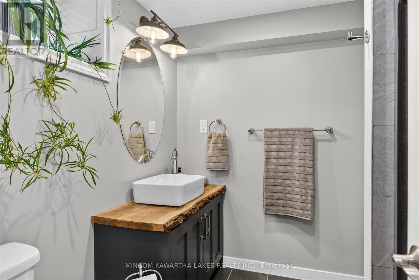 727 Bellaire Street, Peterborough, Ontario  K9J 3Y7 - Photo 33 - X13063928