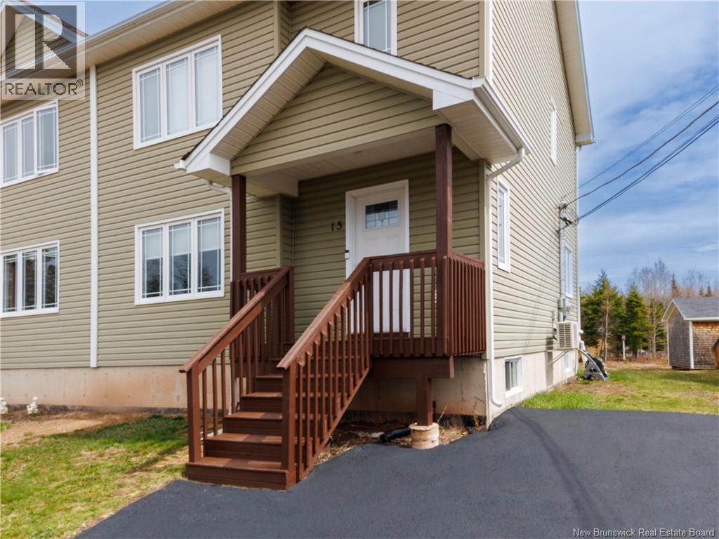 15 Janick Court, Moncton, New Brunswick  E1A 9L6 - Photo 2 - NB135840