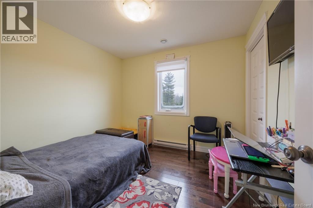 15 Janick Court, Moncton, New Brunswick  E1A 9L6 - Photo 24 - NB135840