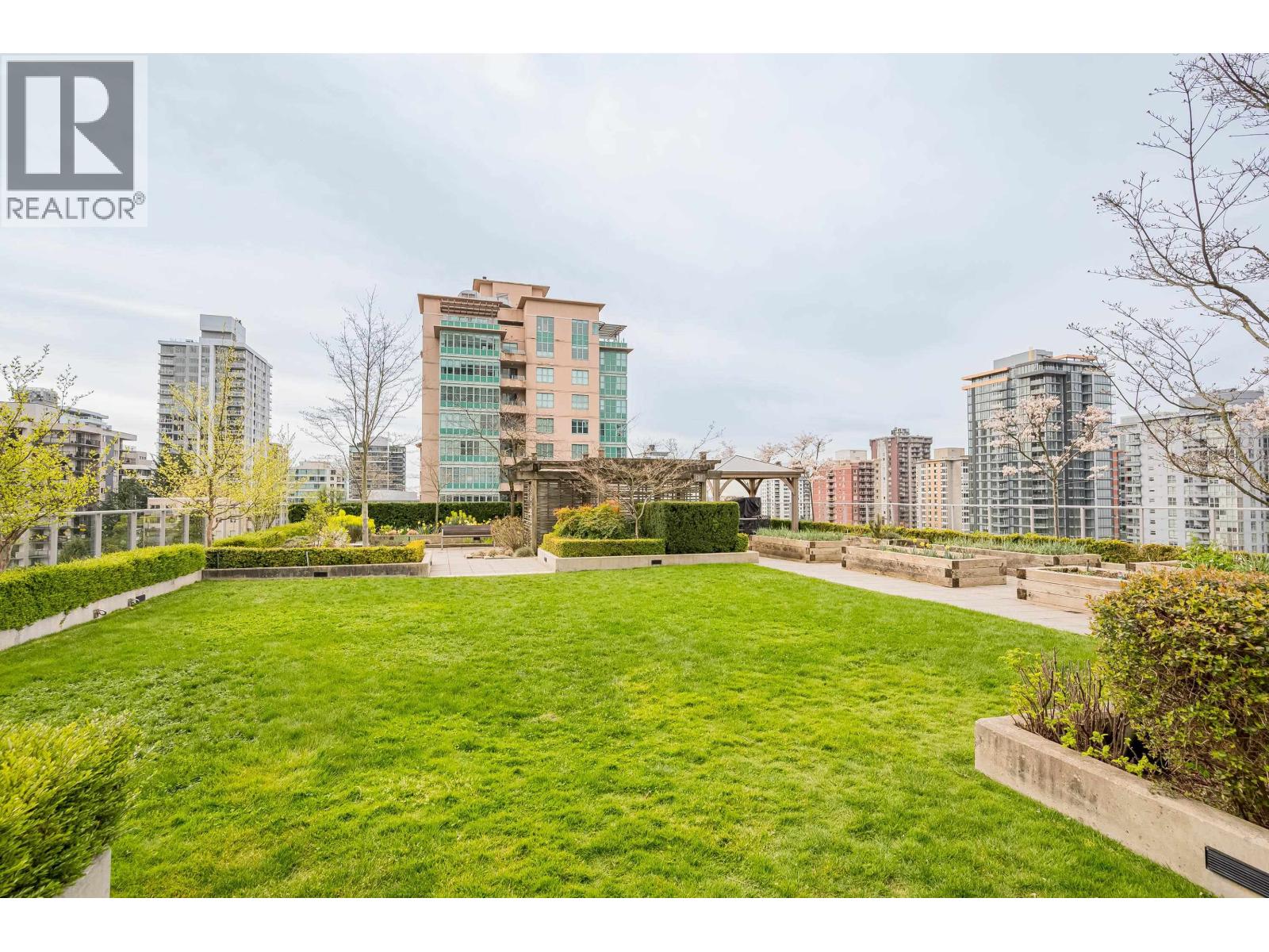 319 135 E 17th Street, North Vancouver, British Columbia  V7L 0C4 - Photo 33 - R3109061