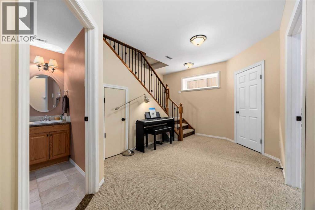 30 Arbour Ridge Circle NW, Calgary, Alberta  T3G 3S9 - Photo 26 - A2305845