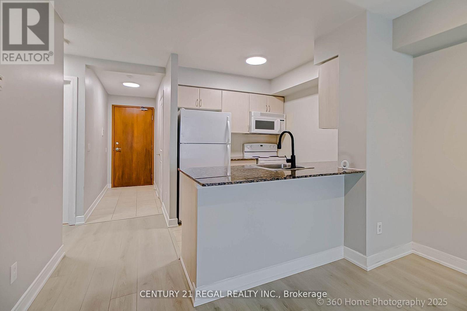 601 - 35 Bales Avenue, Toronto, Ontario  M2N 7L7 - Photo 4 - C13075664