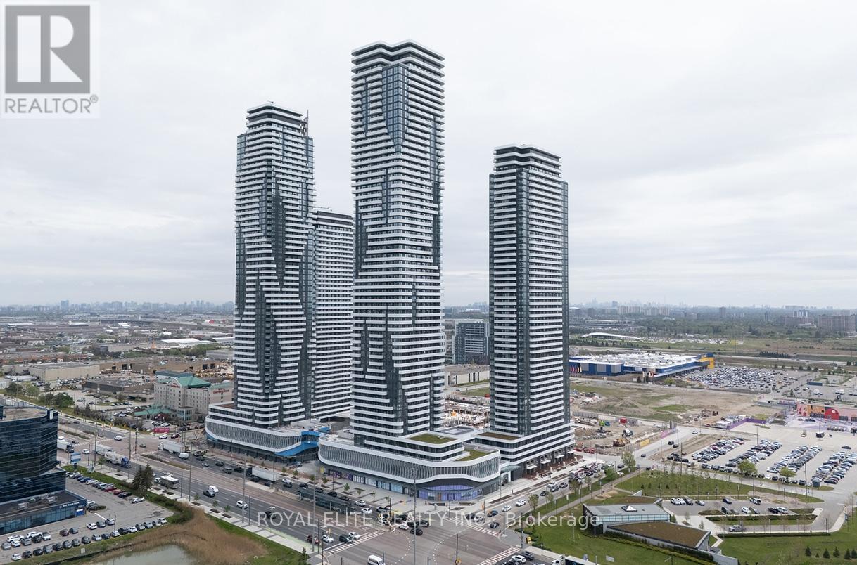 1807 - 8 INTERCHANGE WAY, Vaughan, Ontario