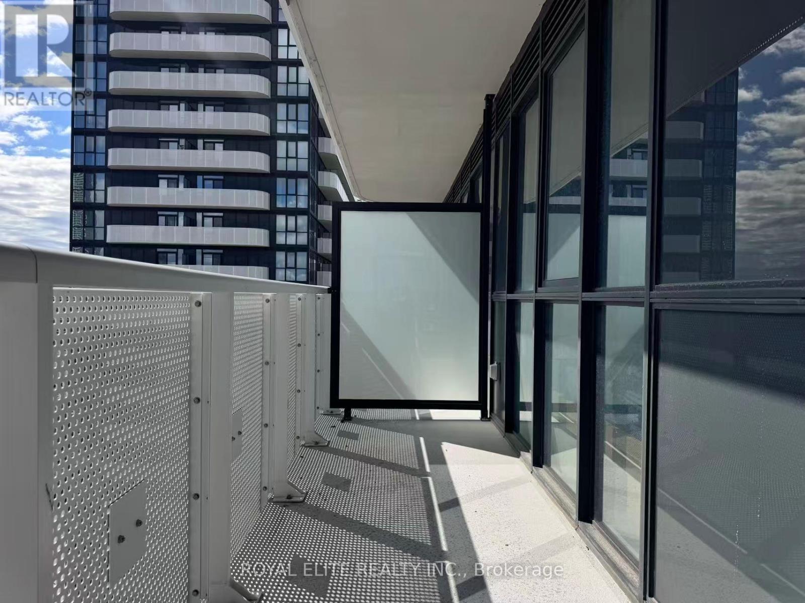 1807 - 8 Interchange Way, Vaughan (Vaughan Corporate Centre), Ontario  L4K 0R2 - Photo 18 - N13075698