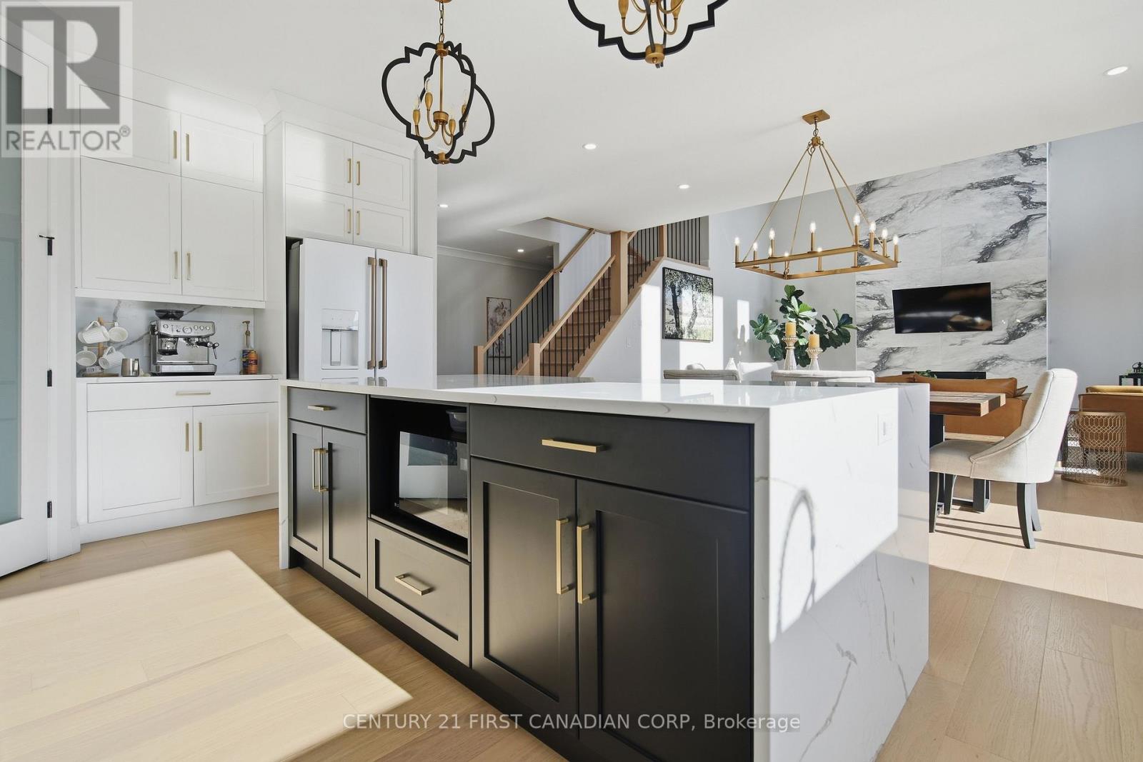 7129 Silver Creek Circle, London South, Ontario  N6P 0G9 - Photo 9 - X12937628