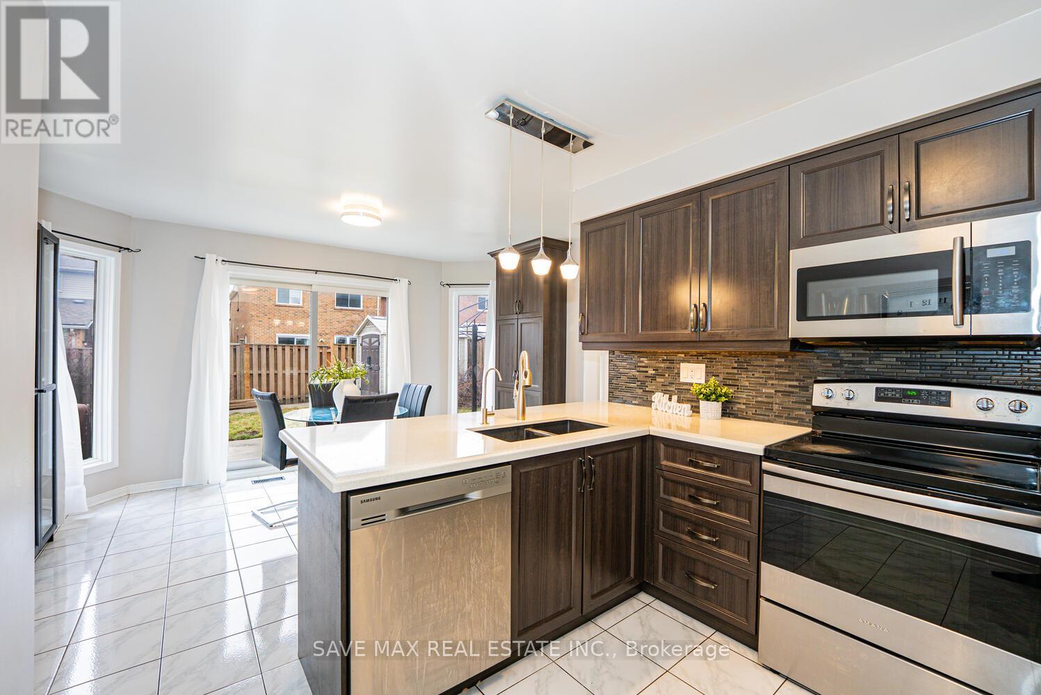 30 Adirondack Crescent, Brampton, Ontario  L6R 1E5 - Photo 14 - W13075694