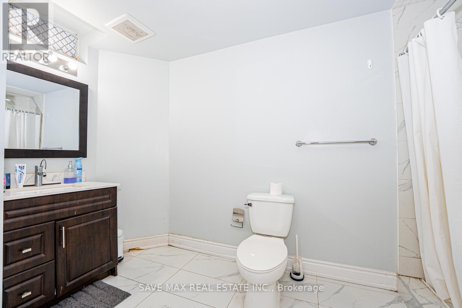 30 Adirondack Crescent, Brampton, Ontario  L6R 1E5 - Photo 47 - W13075694
