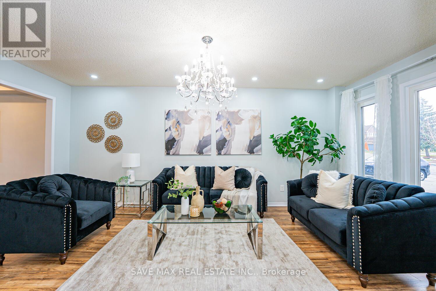 30 Adirondack Crescent, Brampton, Ontario  L6R 1E5 - Photo 6 - W13075694